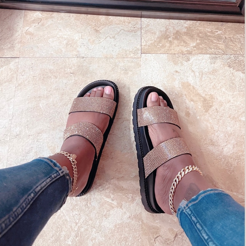 Women’s sandals